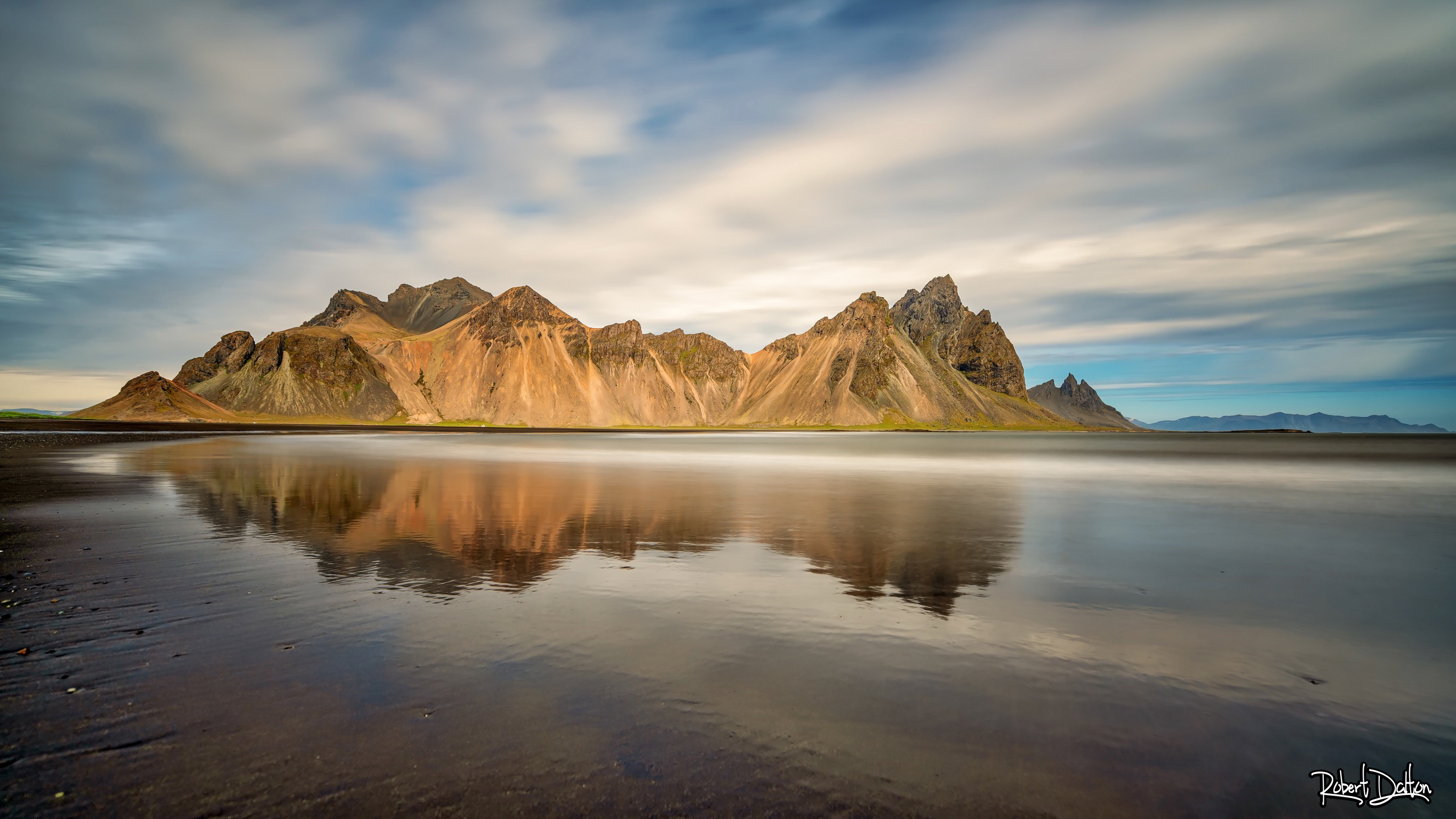 Vestrahorn Spiegel-Bild
