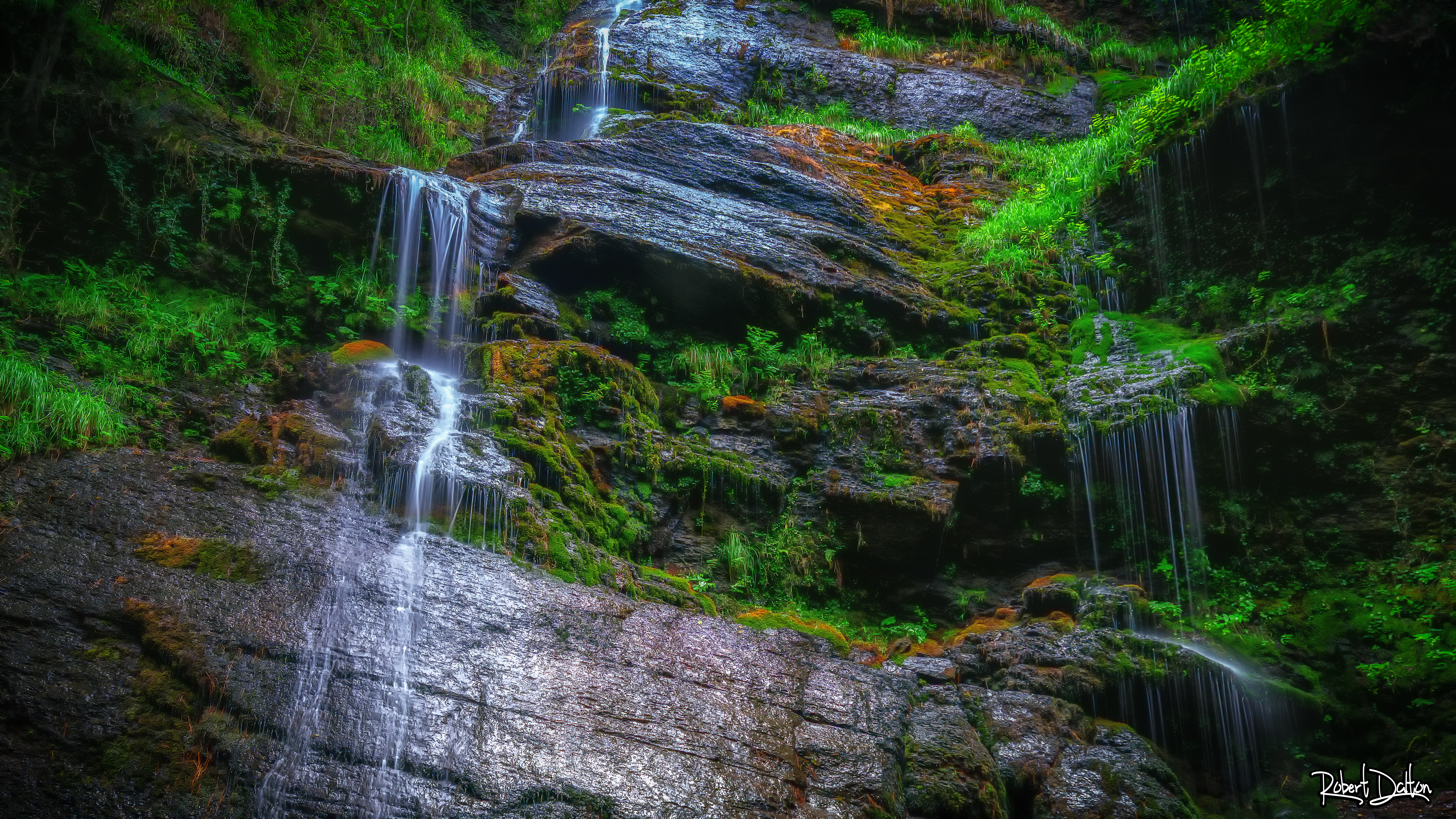 Waldwasserfall